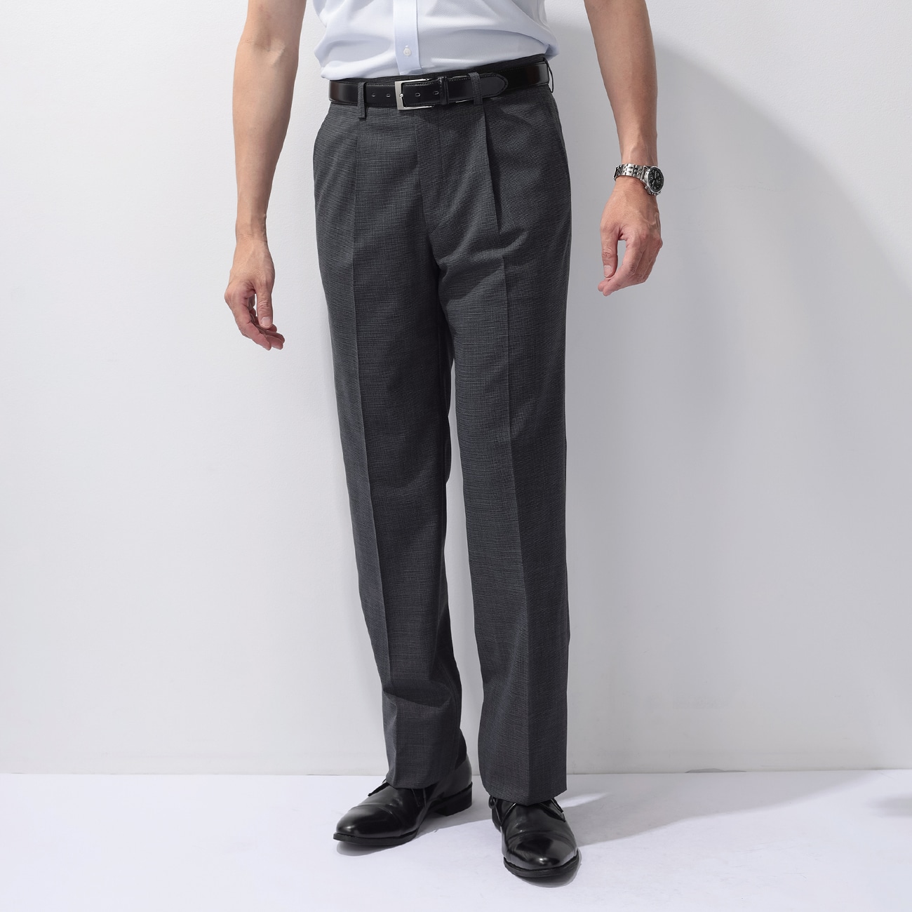 【アウトレット】洗える ストレッチ はっ水 ワンタックパンツ LES MUES 【アウトレット】洗える ストレッチ はっ水 ワンタックパンツ LES MUES