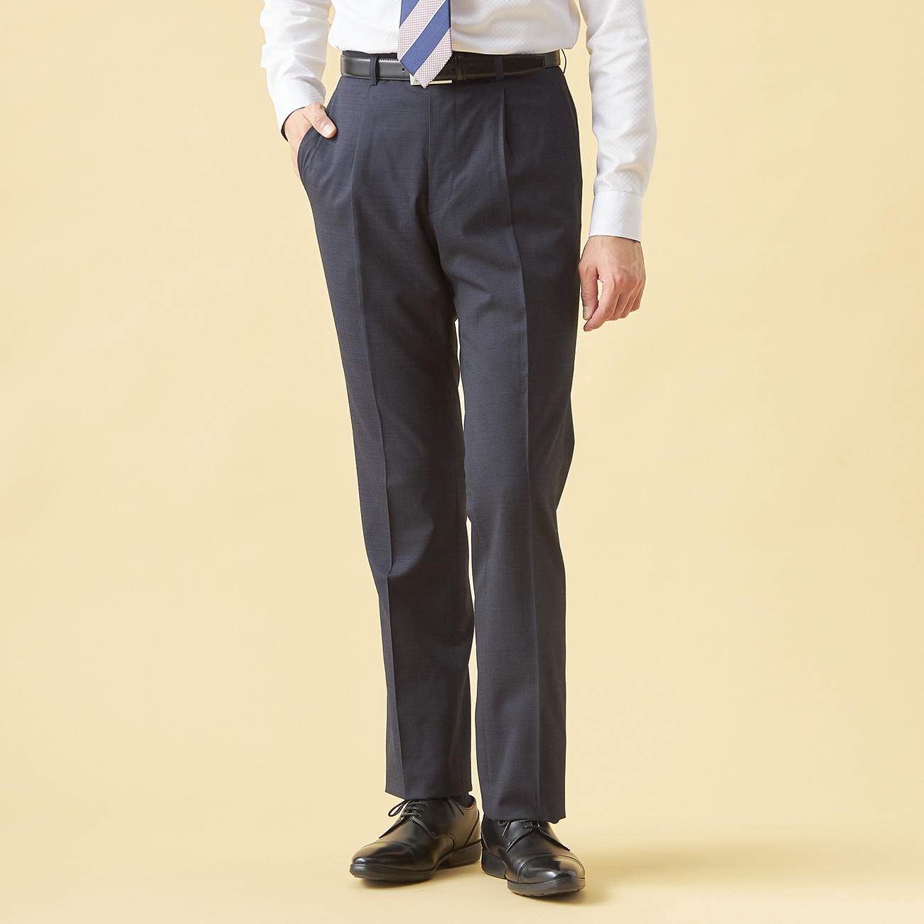 【QOS】紺ピンヘッド ワンタックパンツ LES MUES セットアップ着用可 【QOS】紺ピンヘッド ワンタックパンツ LES MUES セットアップ着用可