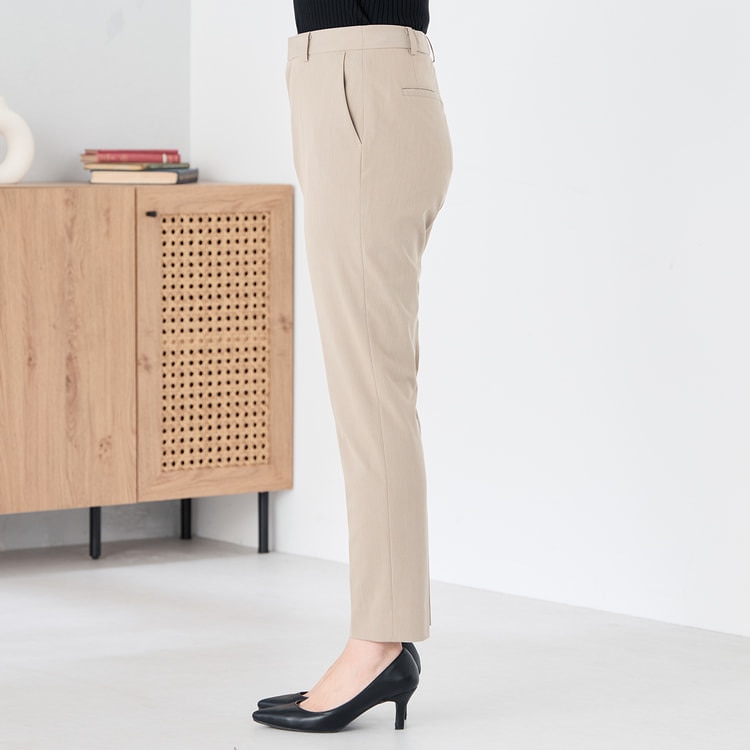 ライトストレッチ クロップドパンツ ベージュ セットアップ着用可