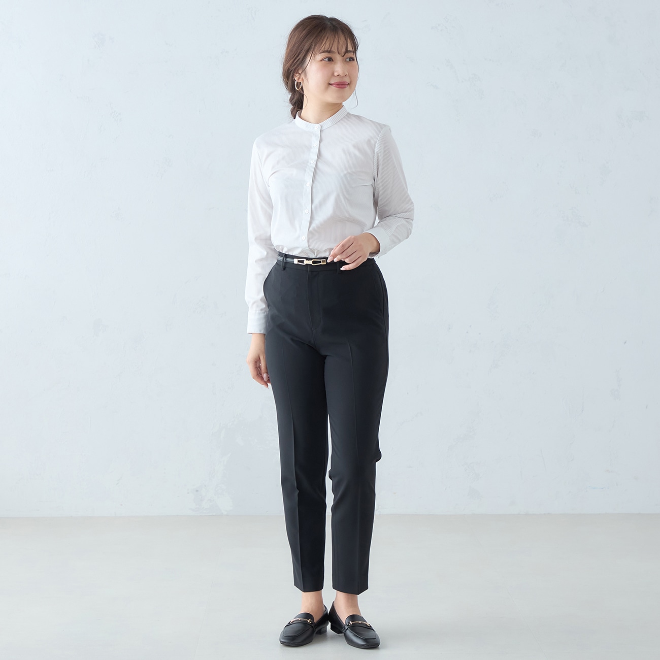 Oggiコラボ パウダリーツイル クロップドパンツ 黒 セットアップ着用可