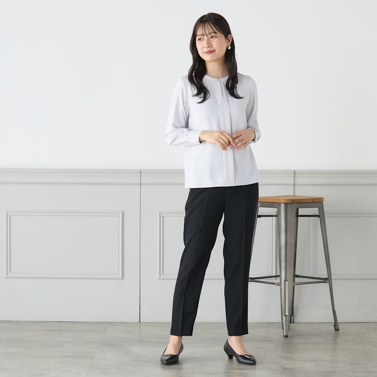 特価】パウダリーストレッチ黒 クロップドパンツ セットアップ着用可