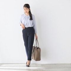 パウダリーストレッチ紺 クロップドパンツ セットアップ着用可
