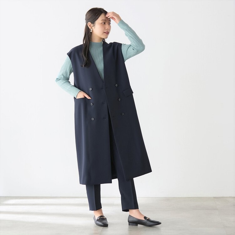 パウダリーストレッチ紺 クロップドパンツ セットアップ着用可