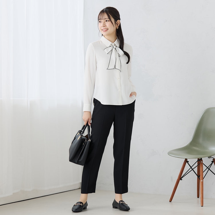 パウダリーストレッチ黒 クロップドパンツ セットアップ着用可