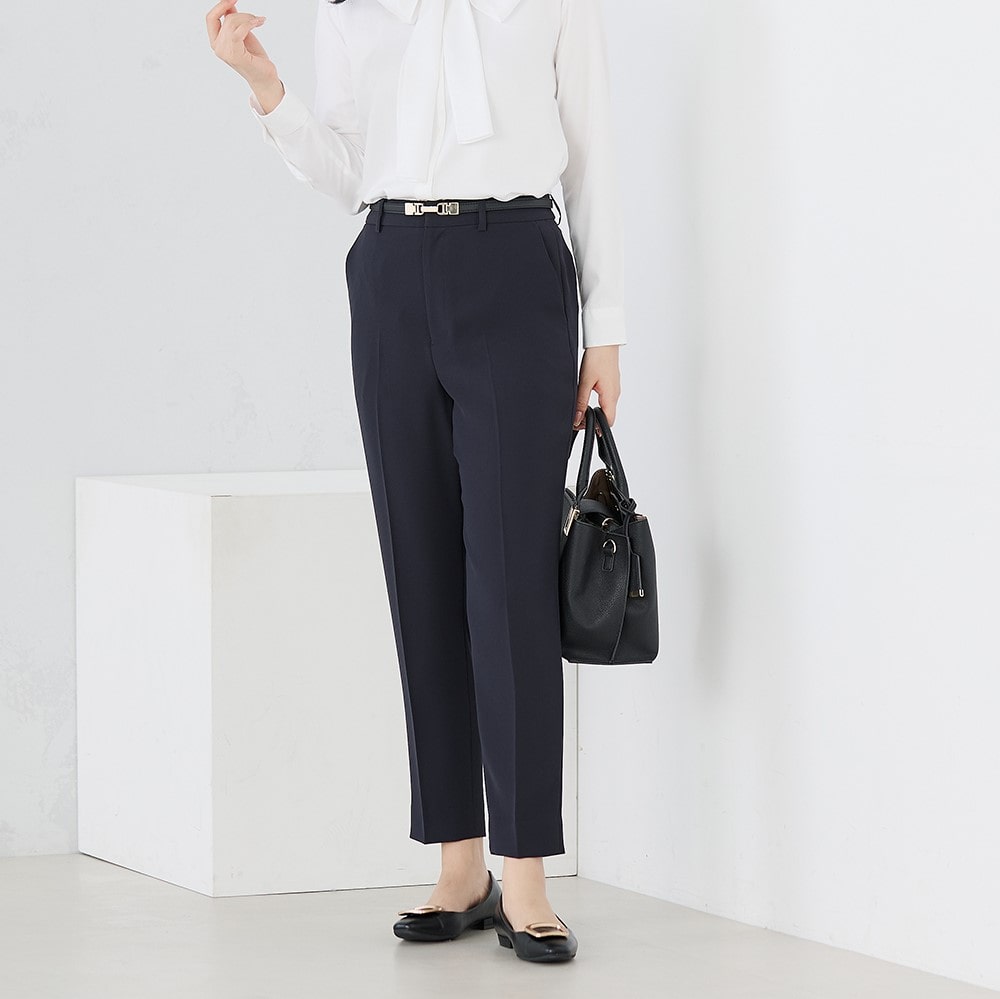 パウダリーストレッチ紺 クロップドパンツ セットアップ着用可 パウダリーストレッチ紺 クロップドパンツ セットアップ着用可