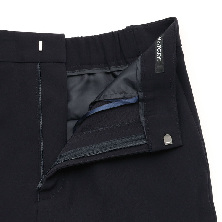 パウダリーストレッチ紺 クロップドパンツ セットアップ着用可