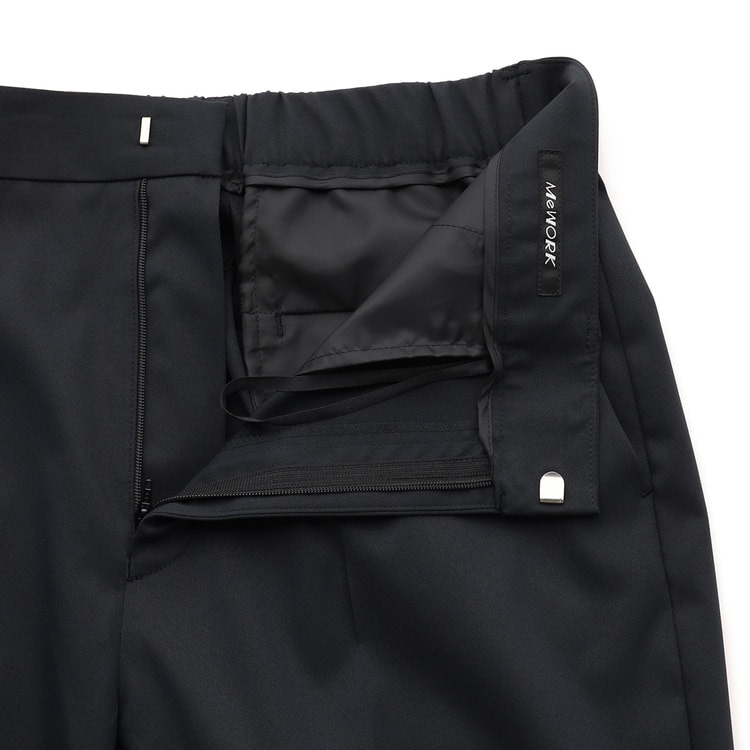 能登企画 撥水・ストレッチ クロップドパンツ セットアップ着用