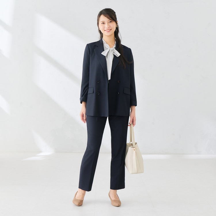 クラシックストレッチテーパードクロップドパンツ｜洗える・防しわ｜紺