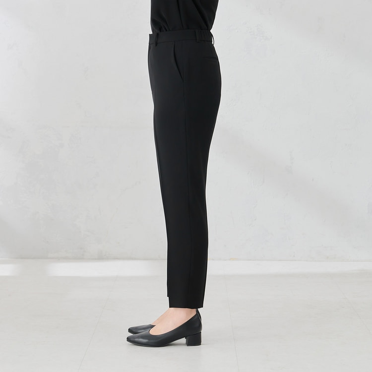 パウダリーストレッチ 黒 クロップドパンツ セットアップ着用可【AOKI