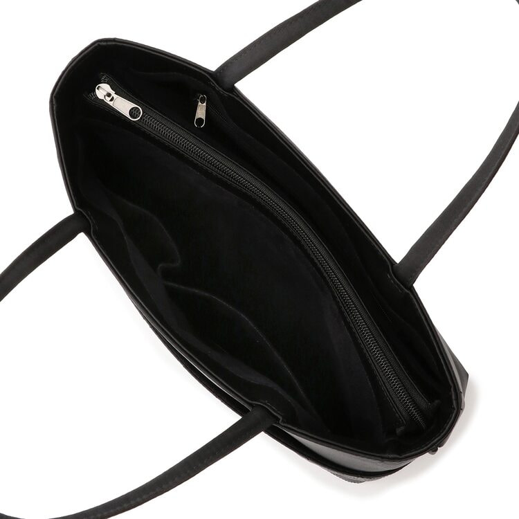 【boohoo】EX キルティング トートバッグ Black クロミ (カオ）キルティングトート_Black COLLABORATION Bling Me!