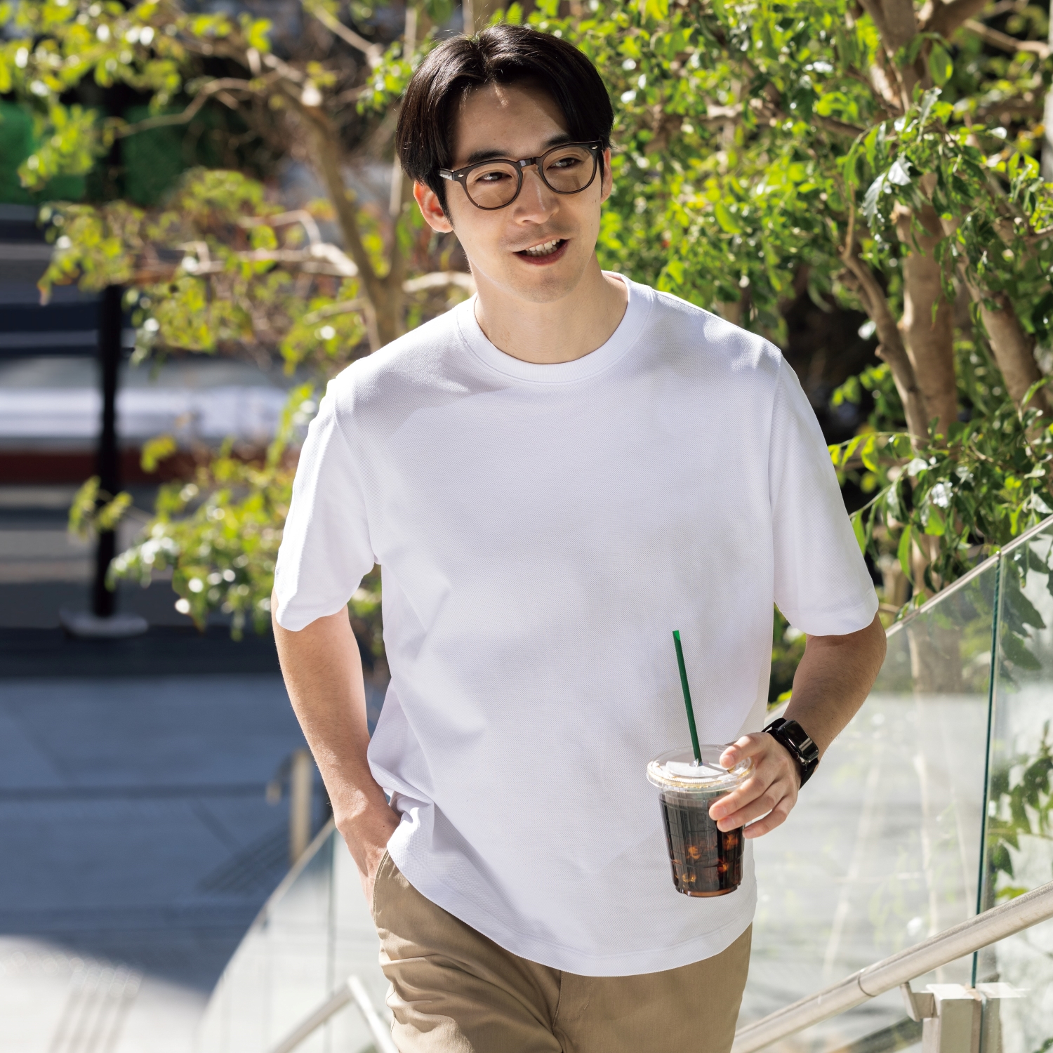 「スーツ屋の仕立てたTシャツ」シリーズ鹿の子Tシャツ 半袖〇「スーツ屋の仕立てたTシャツ」シリーズに鹿の子素材が新登場・吸汗速乾性に優れた鹿の子素材と接触冷感性のあるナイロンを組み合わせて気温の高い時