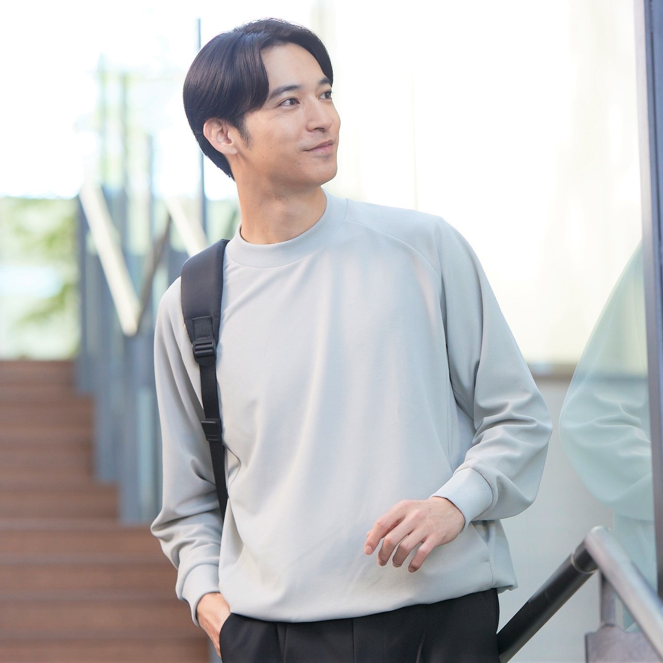 【BIZ MOVE】ハイストレッチトレーナー 【BIZ MOVE】ハイストレッチトレーナー