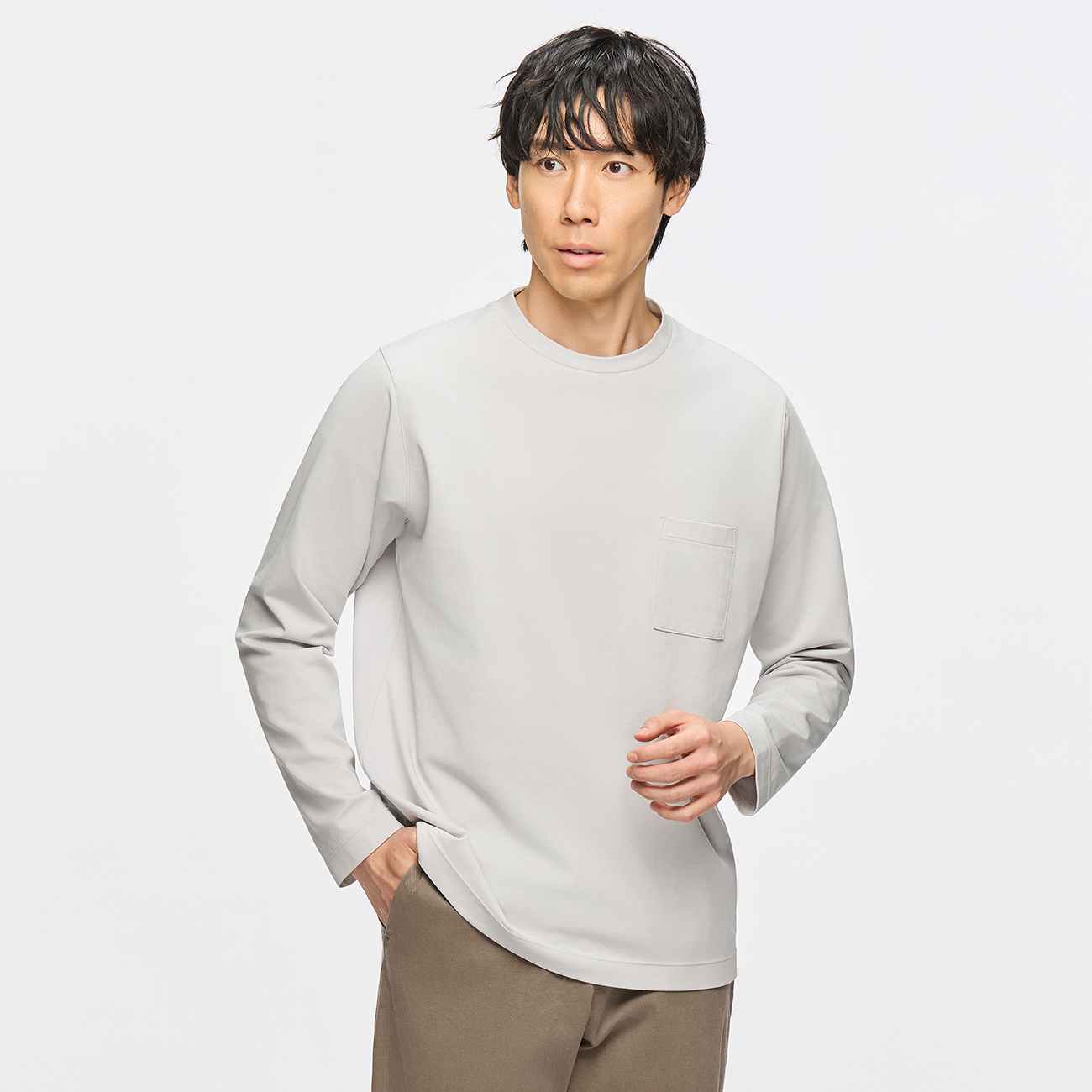 スーツ屋の仕立てたＴシャツ｜吸水速乾｜クルーネック