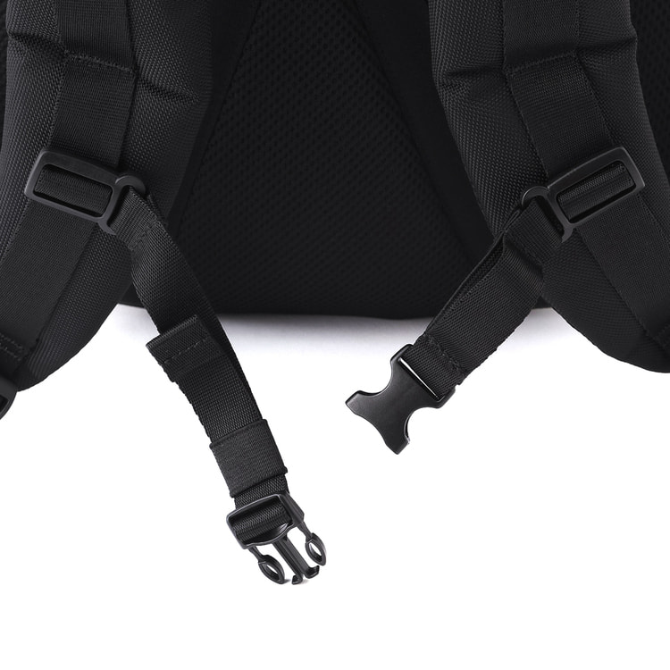 軽量 はっ水 PC対応 新機能 X-FRAMEバックパック LES MUES【AOKI