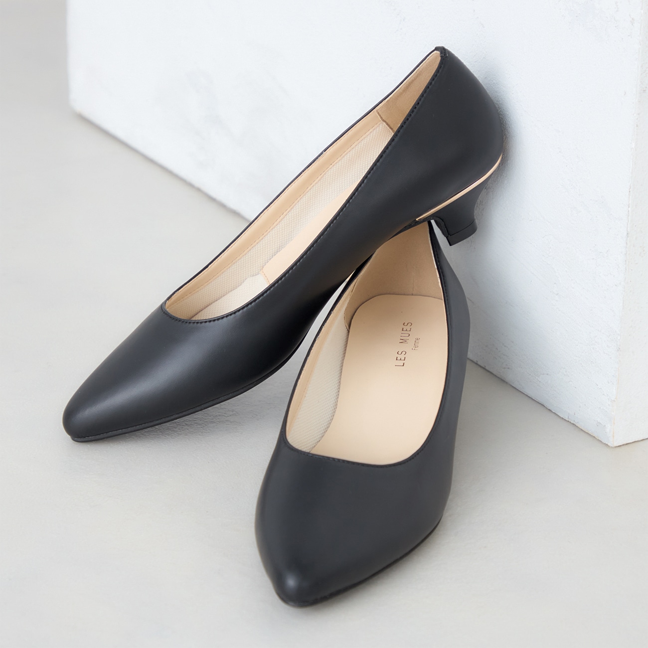 ≪Oggi10月号掲載≫ 3.5cmヒール かかとデザインパンプス
