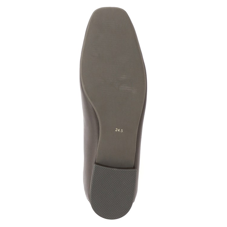 yuki Aoki  ≪Oggi12月号掲載≫ ビットローファー【AOKI公式通販】