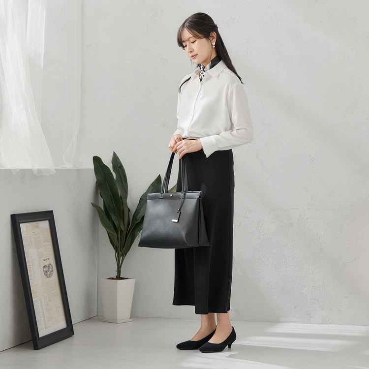 明日から就職 ≪Oggi12月号・Oggi.jp9月掲載≫ A4対応 人間工学 軽量 3層トー