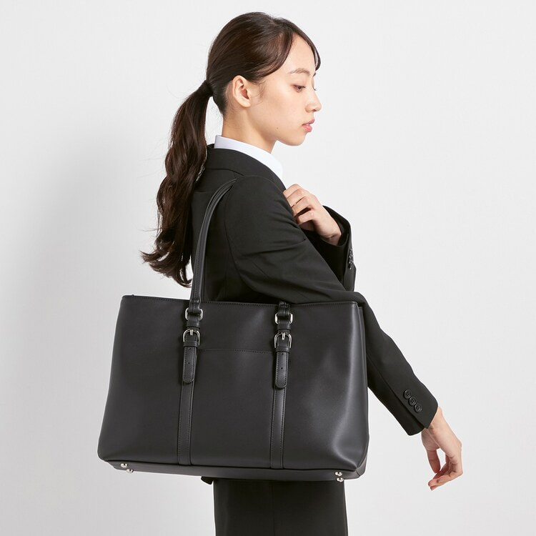 ≪CanCam2月号掲載≫究極の就活バッグA4対応 サブバッグ履歴書ボード付3層 AOKI 究極の就活バッグ A4対応 履歴書ボード付3層バッグ｜Yahoo!フリマ