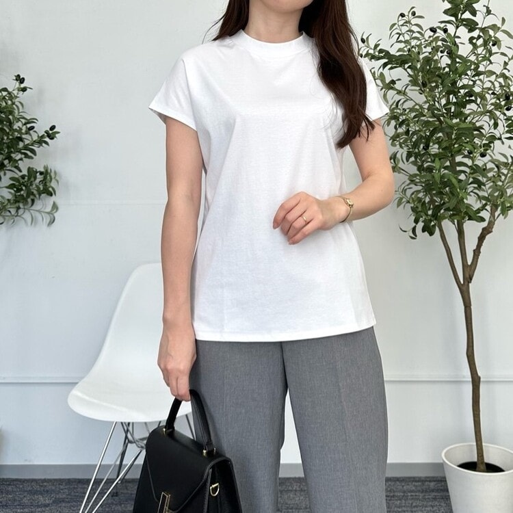 【S・Mサイズ】ハイネック　フレンチスリーブTシャツ ハイネックフレンチスリーブTシャツ(綿100%・洗濯機OK