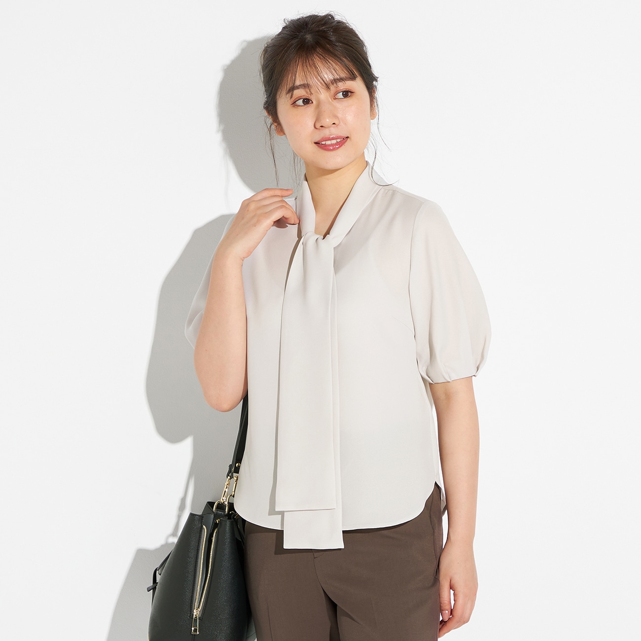 【アウトレット】小川彰子さん監修 防しわ ボウタイブラウス