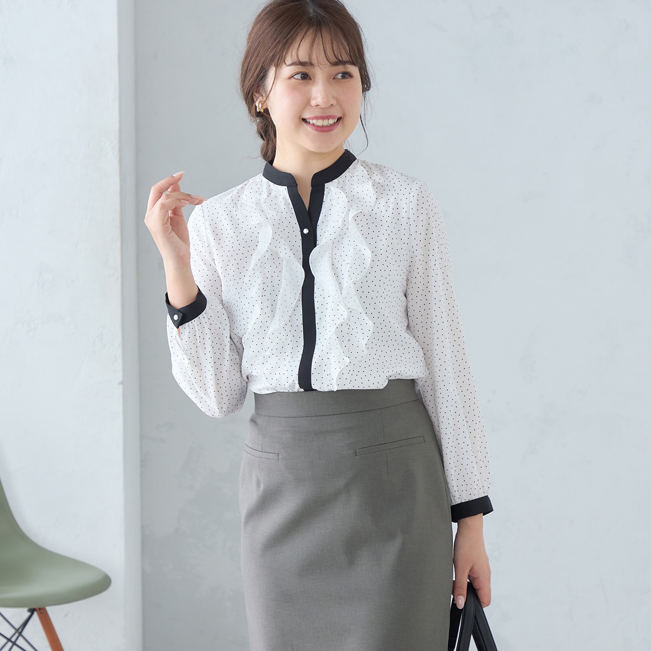 アウトレット】小川彰子さん監修 配色フリルデザインブラウス