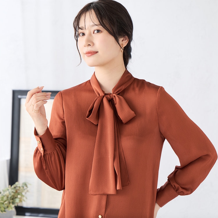 小川彰子さん監修 楊柳ドットボウタイブラウス【AOKI公式通販】