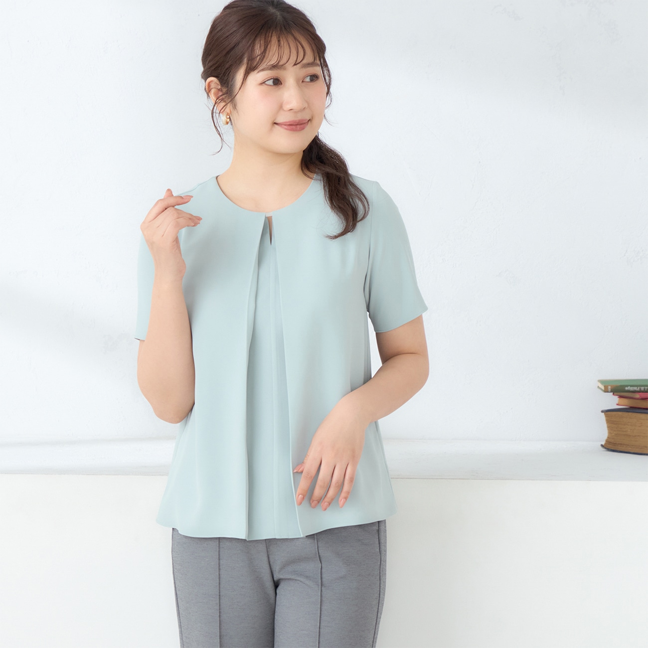 メタルプレートタックブラウス メタルプレートタックブラウス