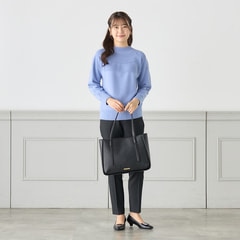求心柄クルーネックニット