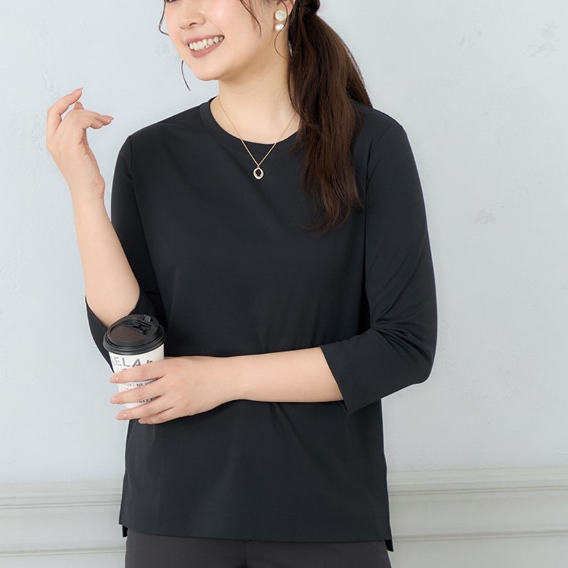 美肌を守る！キンセキカットシリーズ七分袖キンセキカットTシャツ クルーネック着るだけで近赤外線対策が叶う、AOKIの機能性衣料「キンセキカット」シリーズ。日焼けやシミの原因である紫外線だけでなく、シワ