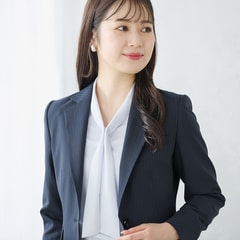 ≪Oggi4月号掲載≫ パールアクセサリー付きボウタイブラウス