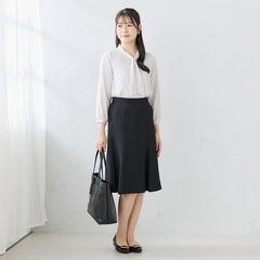 ≪Oggi4月号掲載≫ パールアクセサリー付きボウタイブラウス