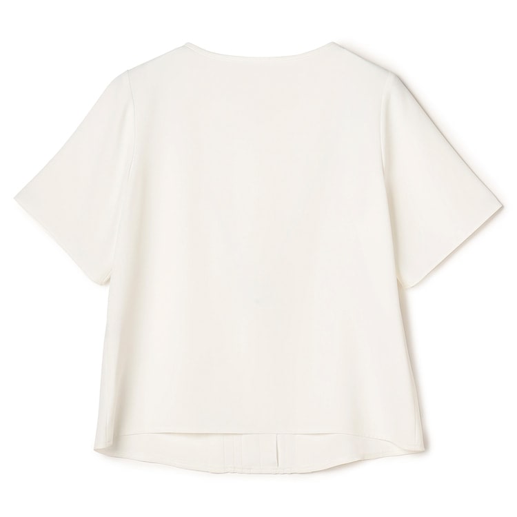 ≪Oggi.jp4月掲載≫ メタルホック付きタックブラウス