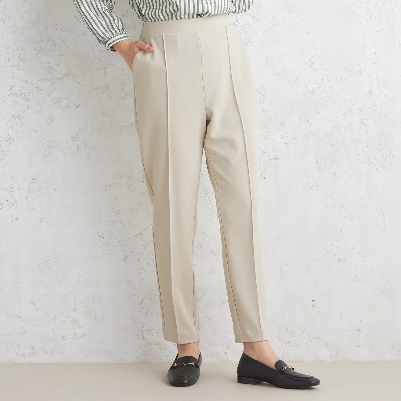 ≪Oggi10月号掲載≫【パジャマスーツ】ジョーゼットジャージー ピンタッククロップドパンツ ベージュ セットアップ着用可