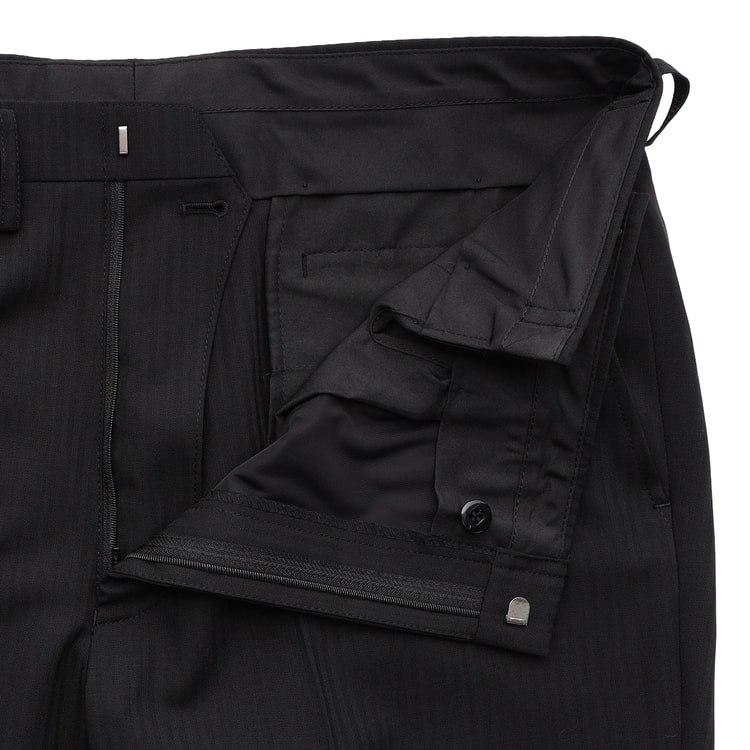 SizeMAX】アジャスター付き 洗えるストレッチスーツ 黒シャドー