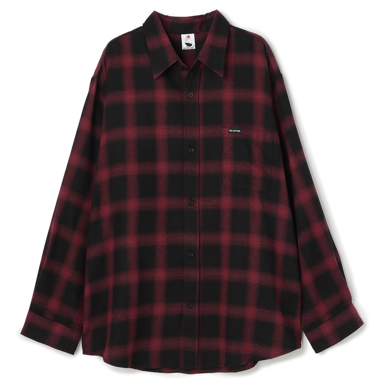 Red Cap Girlブランド商品オンブレーチェック柄の長袖シャツです。フロントは胸ポケット付きで、背中側には女の子のイラストを刺繍した目を引くデザイン。着回しのしやすいレギュラー丈。一枚ではもちろ