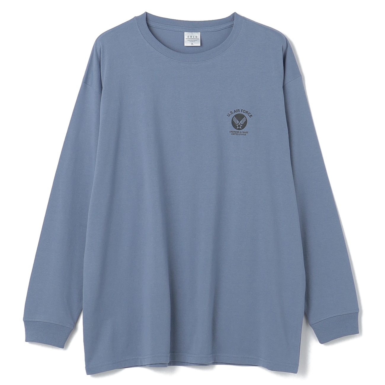 OBLOブランド商品OBLOのメンズ長袖Tシャツは、胸元にミリタリー風のAIR FORCEワンポイントプリントが施された、シンプルでありながらも存在感のあるデザイン。スタイリッシュでクールなミリタリー
