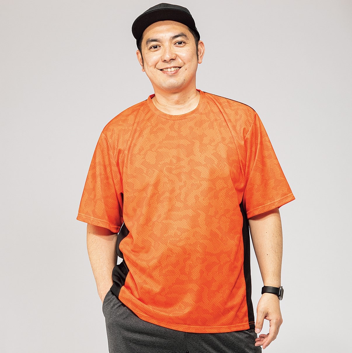 ベーシックロゴロングTシャツ｜MEN｜251ISB90-208C｜AZUL BY