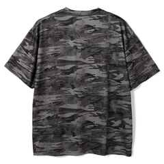カモフラージュ柄 サメプリント Tシャツ カモフラージュ柄 サメプリント Tシャツ Amazon.co.jp: Tシャツ