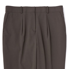 【クイーンサイズ】T/Rストレッチ タック入りクロップドパンツ セットアップ着用可