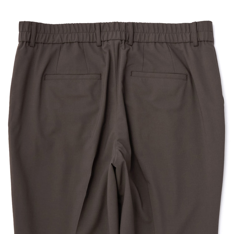 【クイーンサイズ】T/Rストレッチ タック入りクロップドパンツ セットアップ着用可