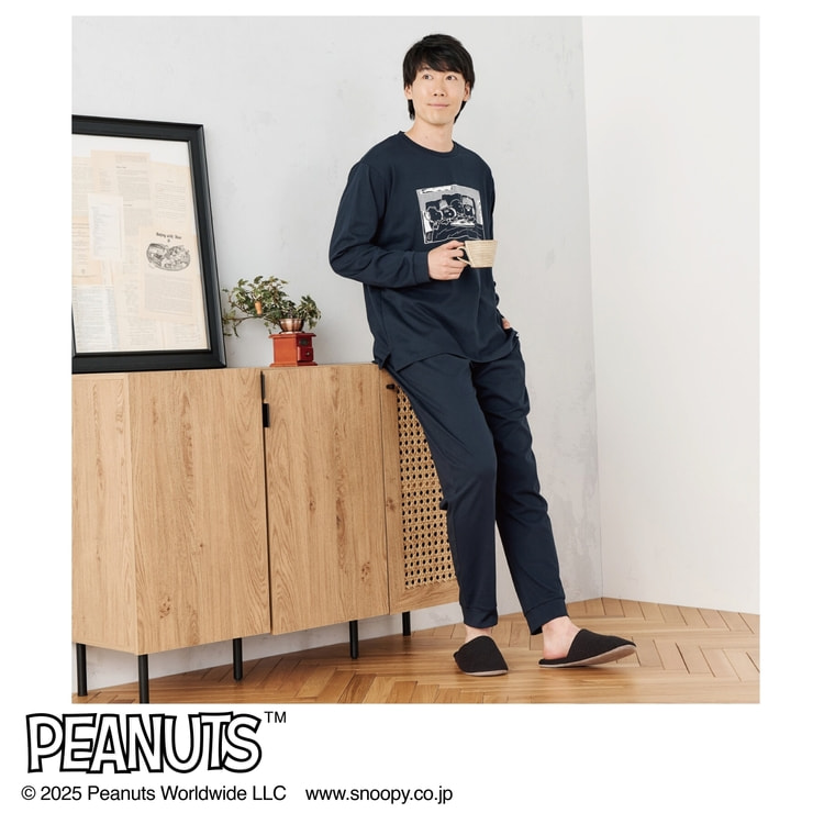 【美品】AOKI＆PEANUTSコラボ　疲労回復ウェア AOKI＆PEANUTSコラボ AOKI疲労回復ウェア・リカバリーケアプラス