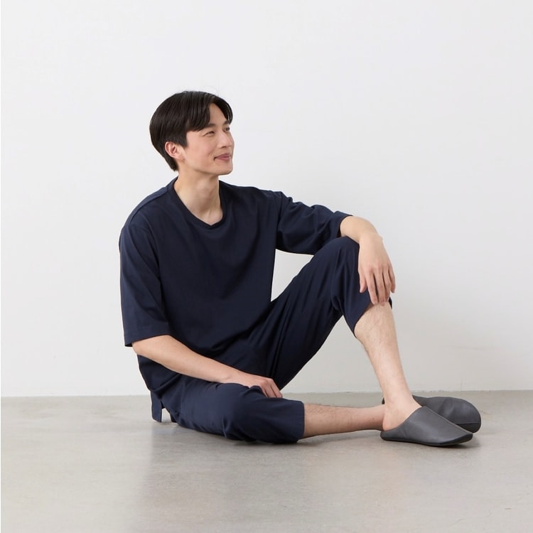 【AOKI】リカバリーケアプラス プレミアム Sサイズ ネイビー【美品】 AOKI疲労回復ウェア・リカバリーケアプラス プレミアム ゆったり