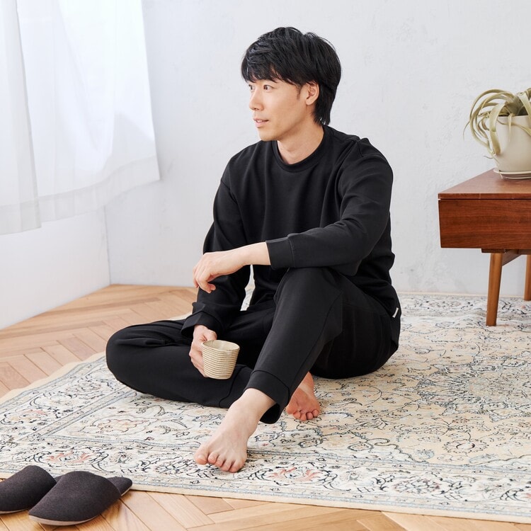 リカバリーケアプラス ラウンジパンツ ユニセックス セットアップ着用